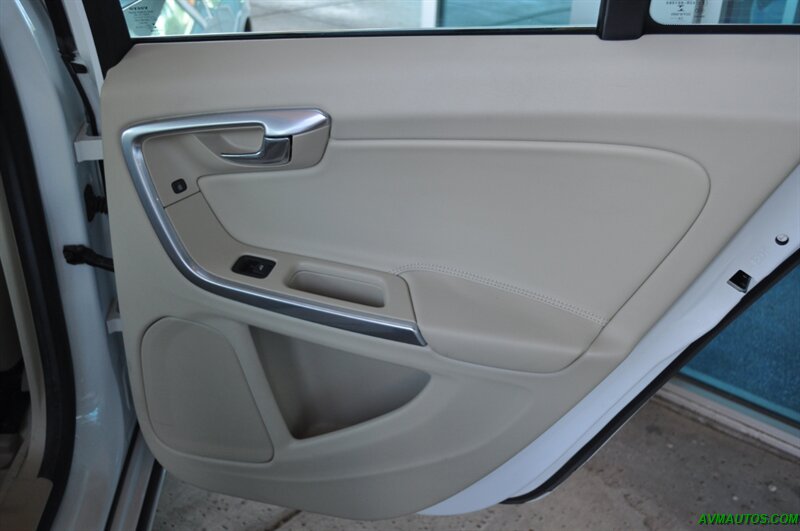 2015 Volvo S60 T5 Drive-E Premier Sport - Photo 27 - Scottsdale, AZ 85260