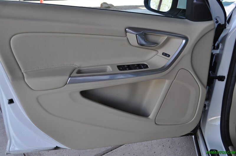2015 Volvo S60 T5 Drive-E Premier Sport - Photo 23 - Scottsdale, AZ 85260