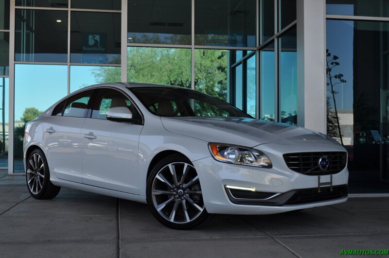 2015 Volvo S60 T5 Drive-E Premier Sport - Photo 2 - Scottsdale, AZ 85260