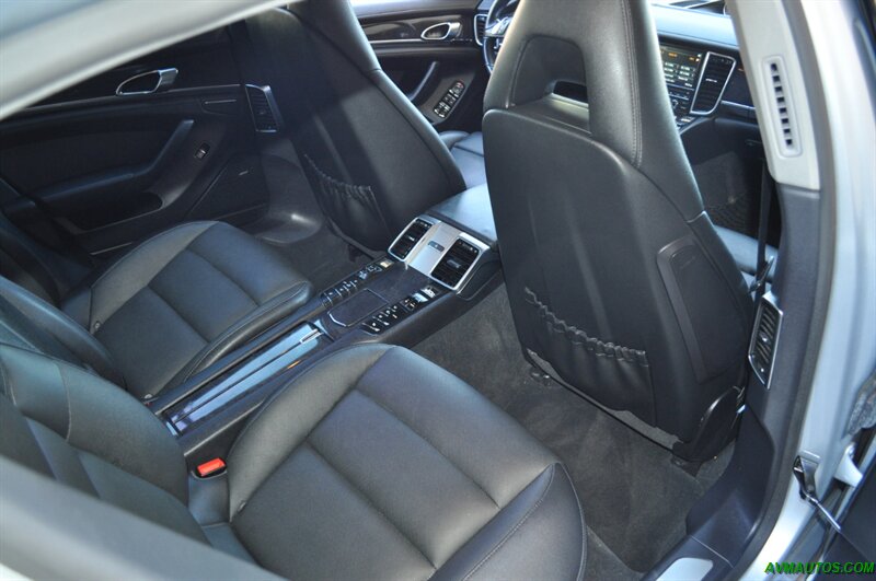 2014 Porsche Panamera 4   - Photo 26 - Scottsdale, AZ 85260