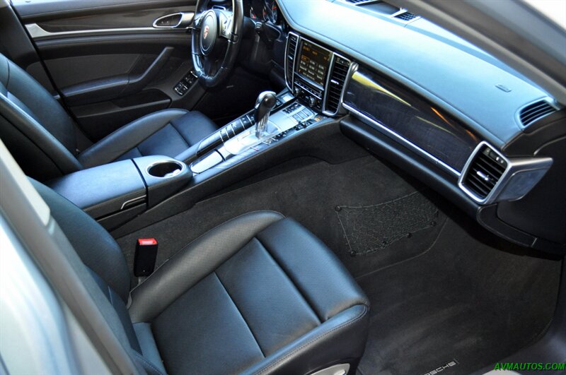 2014 Porsche Panamera 4   - Photo 21 - Scottsdale, AZ 85260