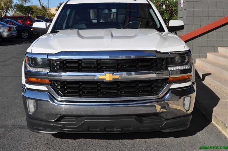 2017 Chevrolet Silverado 1500 LT  Crew Cab - Photo 9 - Scottsdale, AZ 85260