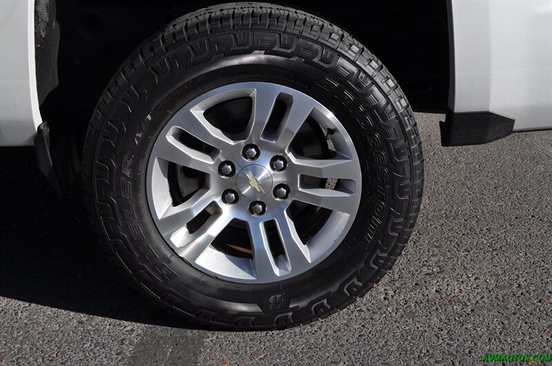 2017 Chevrolet Silverado 1500 LT  Crew Cab - Photo 26 - Scottsdale, AZ 85260