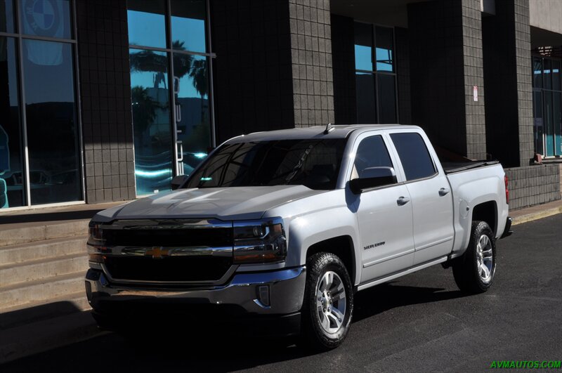 2017 Chevrolet Silverado 1500 LT  Crew Cab - Photo 33 - Scottsdale, AZ 85260