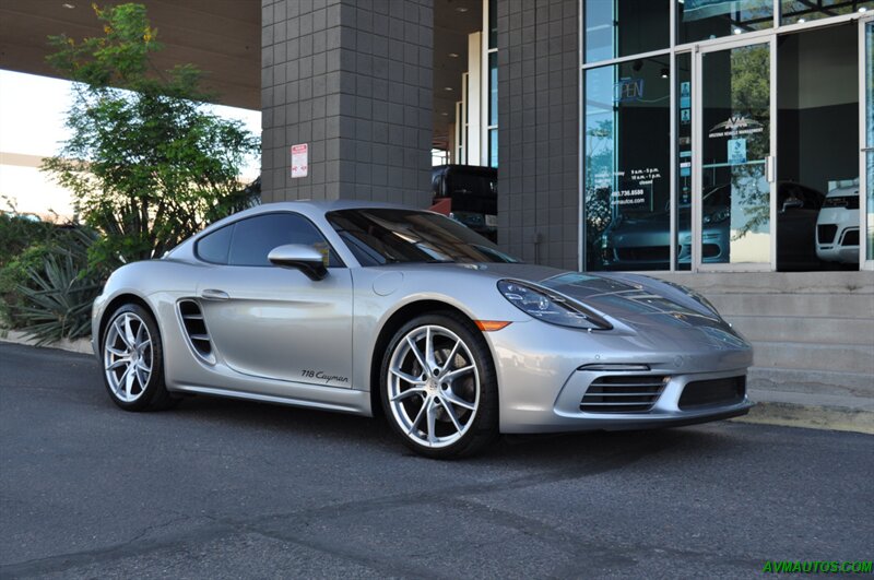 2024 Porsche 718  Cayman - Photo 2 - Scottsdale, AZ 85260