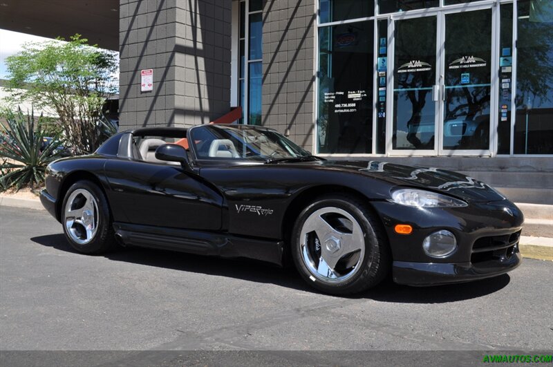 1994 Dodge Viper RT/10   - Photo 2 - Scottsdale, AZ 85260