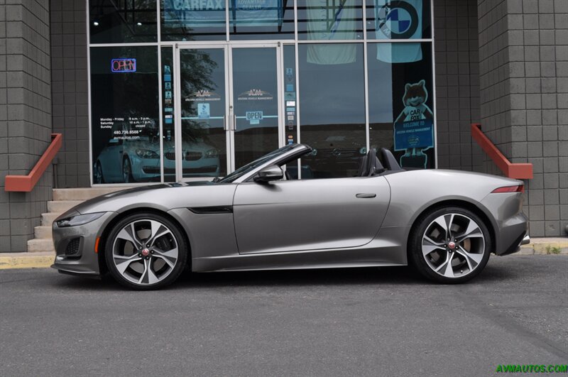 2023 Jaguar F-Type P450 R-Dynamic  Convertible - Photo 5 - Scottsdale, AZ 85260