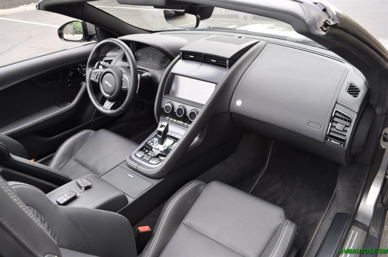 2023 Jaguar F-Type P450 R-Dynamic  Convertible - Photo 27 - Scottsdale, AZ 85260