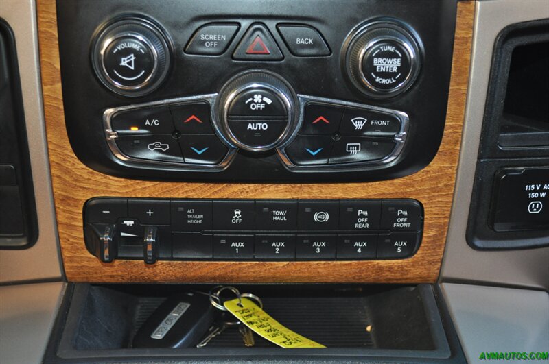 2018 RAM 3500 Laramie Longhorn Dually - Photo 20 - Scottsdale, AZ 85260