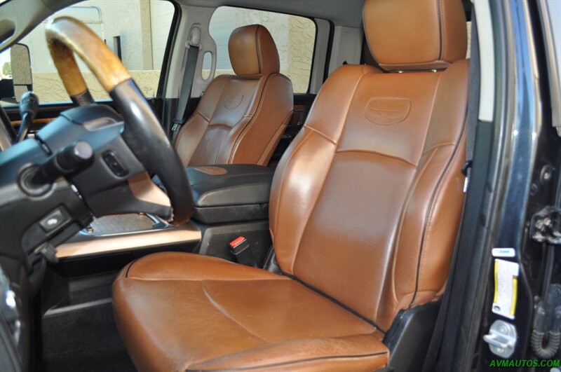 2018 RAM 3500 Laramie Longhorn Dually - Photo 15 - Scottsdale, AZ 85260