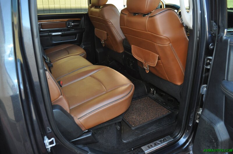 2018 RAM 3500 Laramie Longhorn Dually - Photo 17 - Scottsdale, AZ 85260