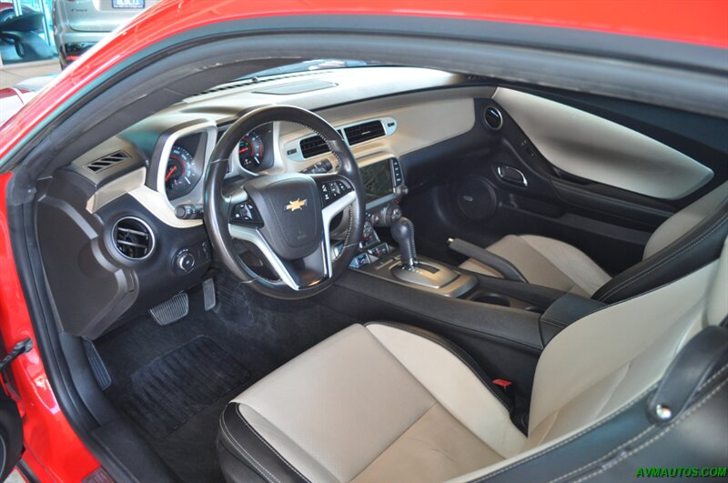 2014 Chevrolet Camaro 2LT RS - Photo 21 - Scottsdale, AZ 85260