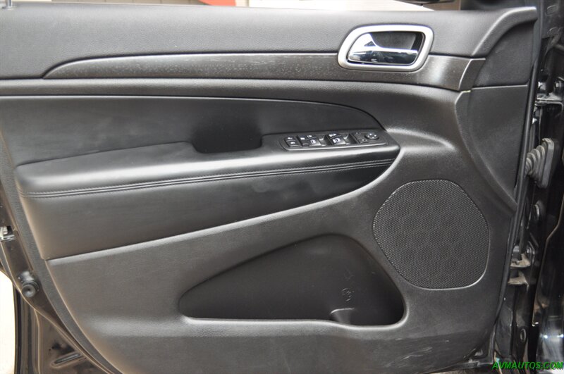 2017 Jeep Grand Cherokee Altitude   - Photo 28 - Scottsdale, AZ 85260
