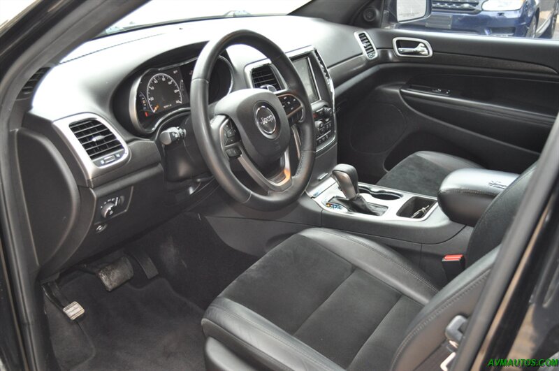 2017 Jeep Grand Cherokee Altitude   - Photo 20 - Scottsdale, AZ 85260
