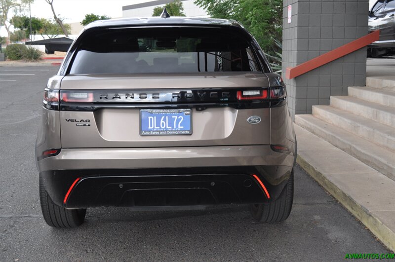 2020 Land Rover Range Rover Velar P250 R-Dynamic S   - Photo 11 - Scottsdale, AZ 85260