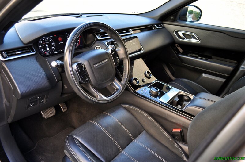 2020 Land Rover Range Rover Velar P250 R-Dynamic S   - Photo 16 - Scottsdale, AZ 85260