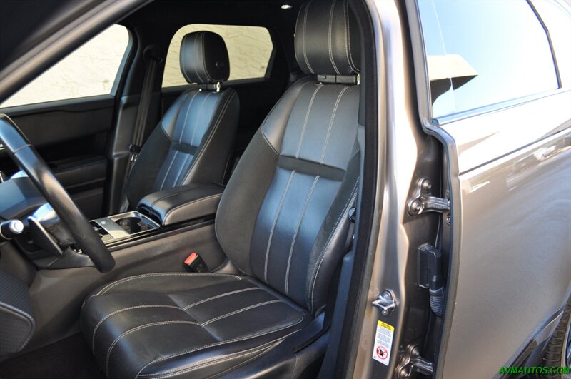 2020 Land Rover Range Rover Velar P250 R-Dynamic S   - Photo 15 - Scottsdale, AZ 85260