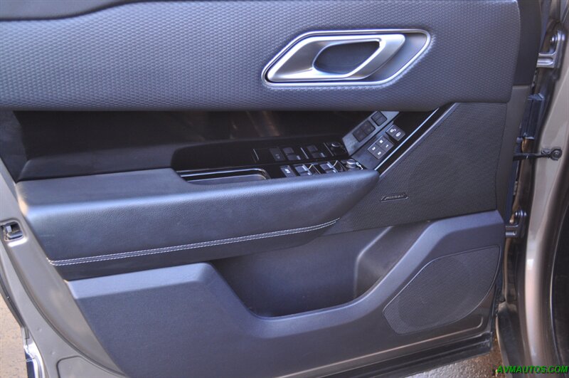 2020 Land Rover Range Rover Velar P250 R-Dynamic S   - Photo 26 - Scottsdale, AZ 85260