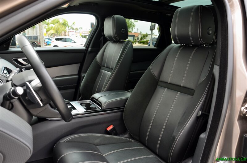 2020 Land Rover Range Rover Velar P250 R-Dynamic S   - Photo 7 - Scottsdale, AZ 85260