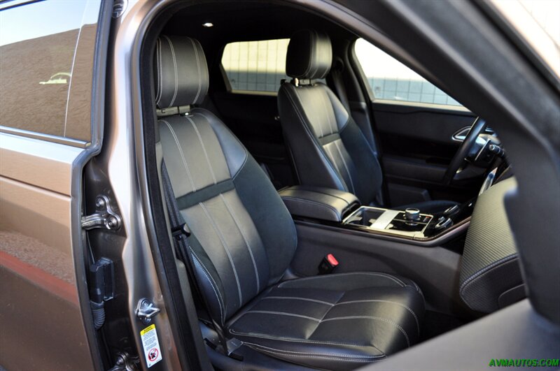 2020 Land Rover Range Rover Velar P250 R-Dynamic S   - Photo 14 - Scottsdale, AZ 85260