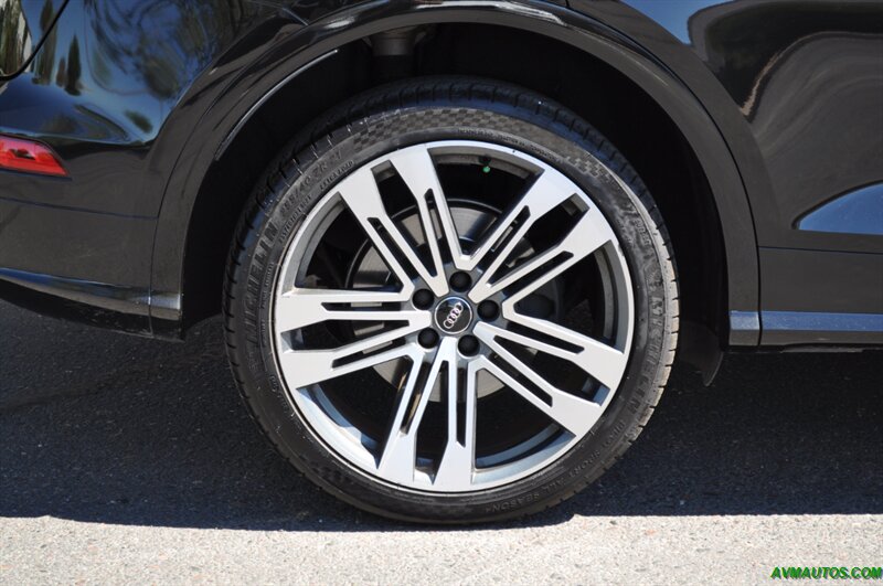 2019 Audi SQ5 3.0T quattro Premium Plus   - Photo 14 - Scottsdale, AZ 85260