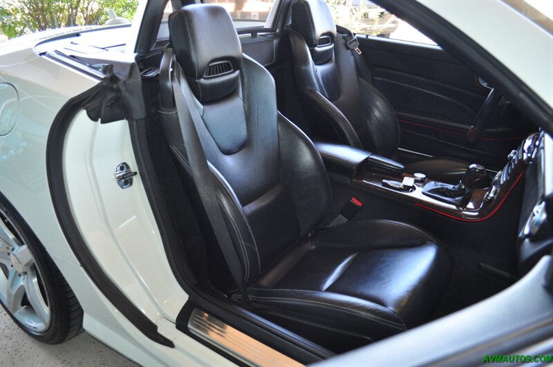 2012 Mercedes-Benz SLK 350   - Photo 22 - Scottsdale, AZ 85260