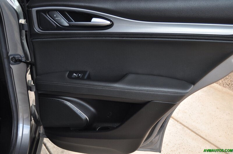 2018 Alfa Romeo Stelvio Ti Sport   - Photo 30 - Scottsdale, AZ 85260