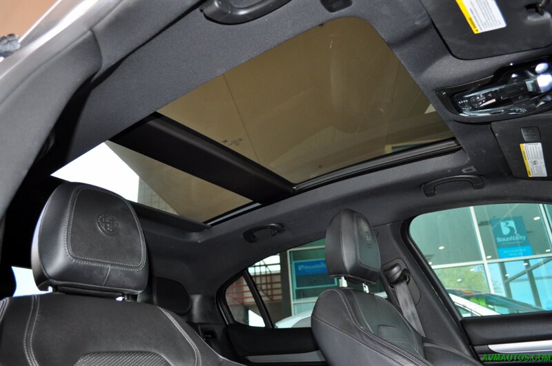 2018 Alfa Romeo Stelvio Ti Sport   - Photo 31 - Scottsdale, AZ 85260