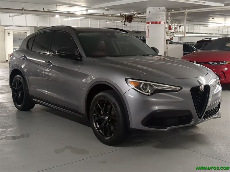 2018 Alfa Romeo Stelvio Ti Sport