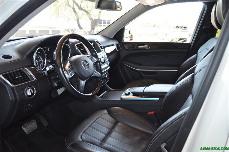 2014 Mercedes-Benz GL 450 4MATIC - Photo 19 - Scottsdale, AZ 85260