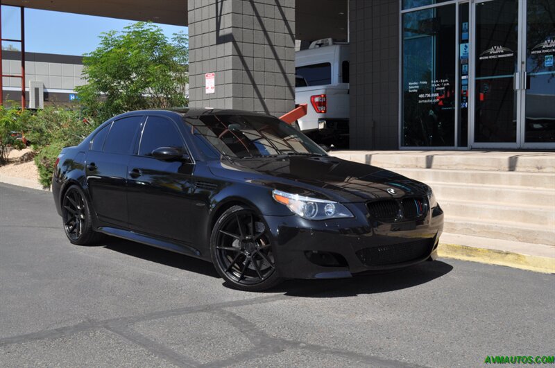 2006 BMW M5   - Photo 2 - Scottsdale, AZ 85260