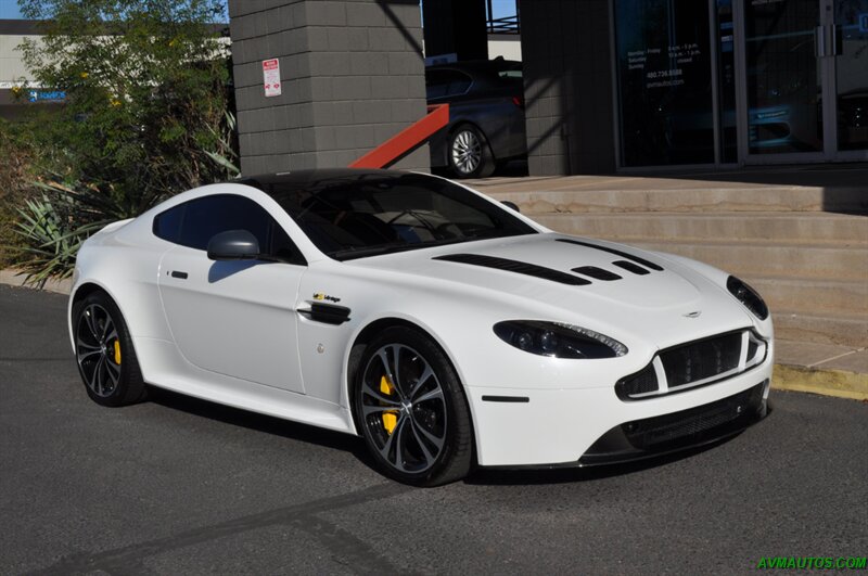 2015 Aston Martin V12 Vantage S   - Photo 11 - Scottsdale, AZ 85260