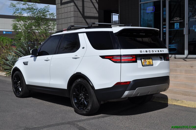 2018 Land Rover Discovery HSE   - Photo 13 - Scottsdale, AZ 85260