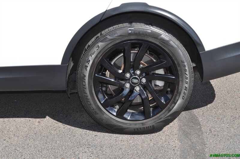 2018 Land Rover Discovery HSE   - Photo 18 - Scottsdale, AZ 85260