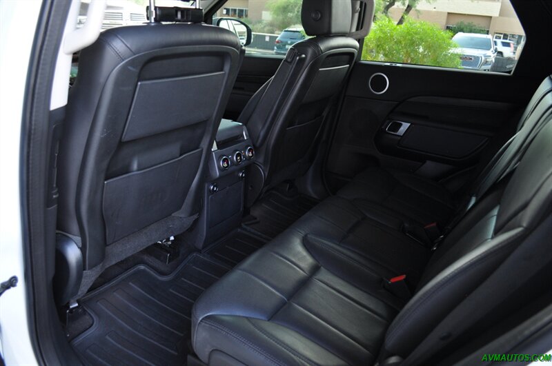 2018 Land Rover Discovery HSE   - Photo 26 - Scottsdale, AZ 85260