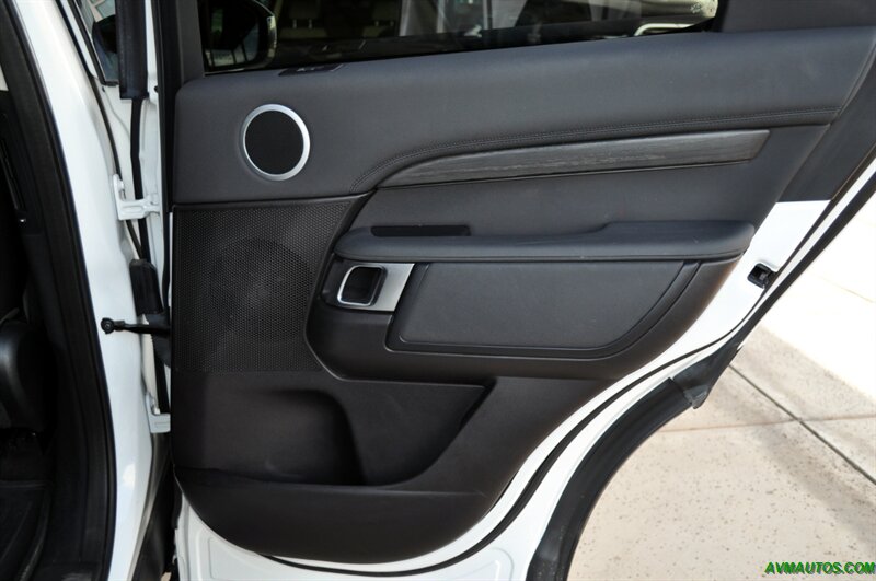2018 Land Rover Discovery HSE   - Photo 33 - Scottsdale, AZ 85260