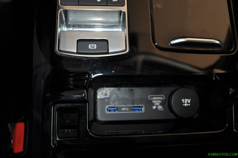 2018 Land Rover Discovery HSE   - Photo 47 - Scottsdale, AZ 85260