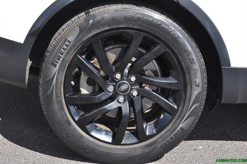 2018 Land Rover Discovery HSE   - Photo 20 - Scottsdale, AZ 85260