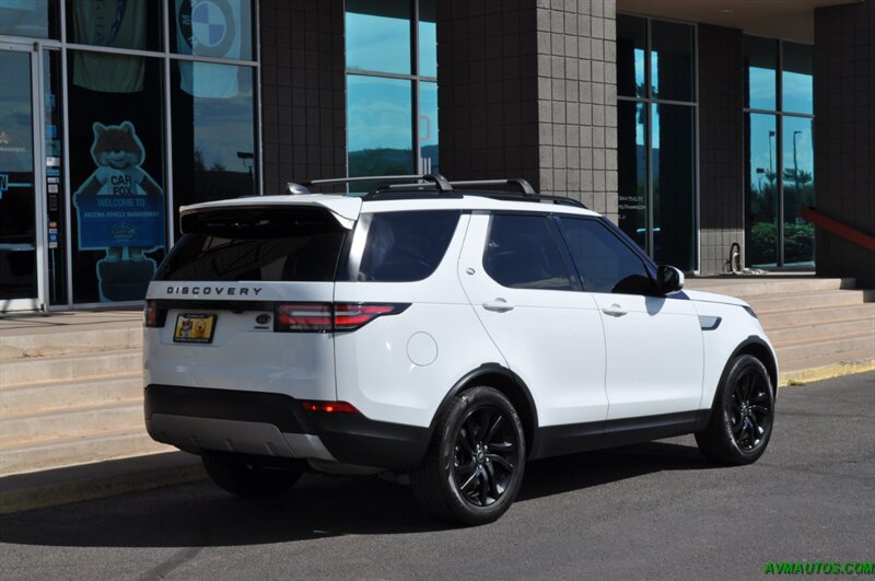 2018 Land Rover Discovery HSE   - Photo 14 - Scottsdale, AZ 85260