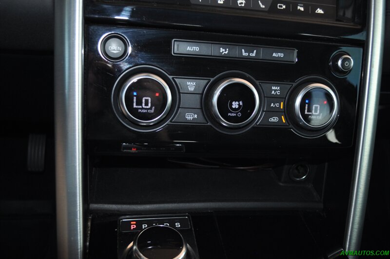 2018 Land Rover Discovery HSE   - Photo 38 - Scottsdale, AZ 85260