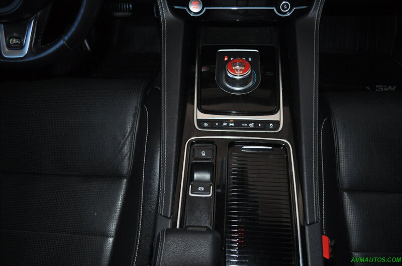2020 Jaguar F-Pace S - Photo 27 - Scottsdale, AZ 85260