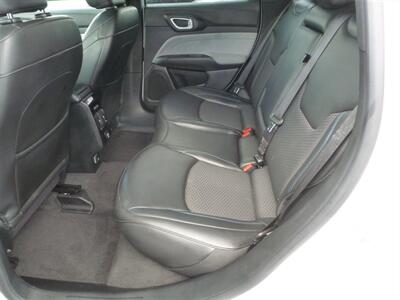 2023 Jeep Compass Latitude   - Photo 4 - Quincy, IL 62305