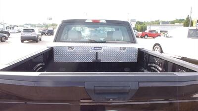 2018 Ford F-150 XL   - Photo 2 - Quincy, IL 62305