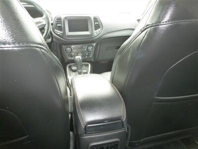 2018 Jeep Compass Latitude   - Photo 5 - Quincy, IL 62305