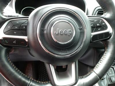 2018 Jeep Compass Latitude   - Photo 10 - Quincy, IL 62305