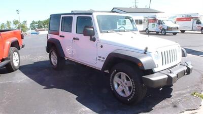 2017 Jeep Wrangler Sport S - Photo 2 - Quincy, IL 62305