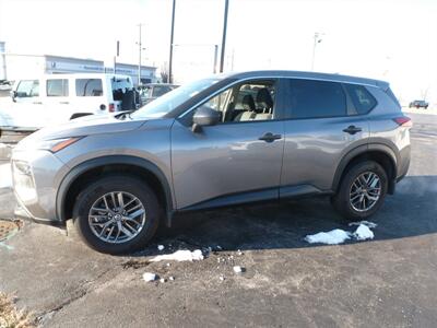 2021 Nissan Rogue S - Photo 1 - Quincy, IL 62305