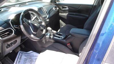 2022 Chevrolet Equinox LT - Photo 2 - Quincy, IL 62305