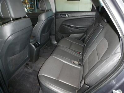 2021 Hyundai KONA Limited   - Photo 5 - Quincy, IL 62305