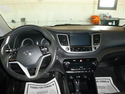 2021 Hyundai KONA Limited   - Photo 6 - Quincy, IL 62305